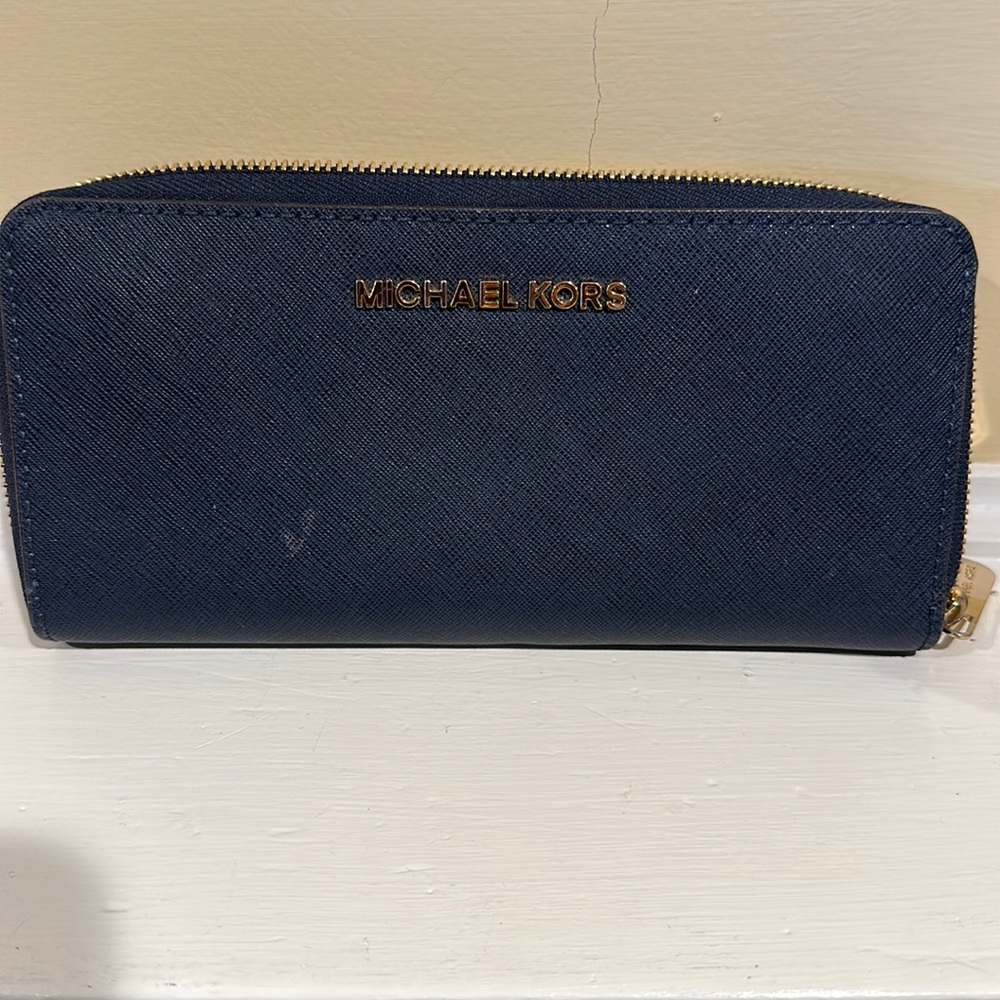Michael Kors wallet